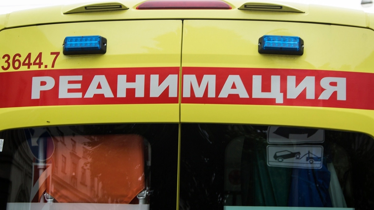 Мужчине пришили отрезанные пилой пальцы