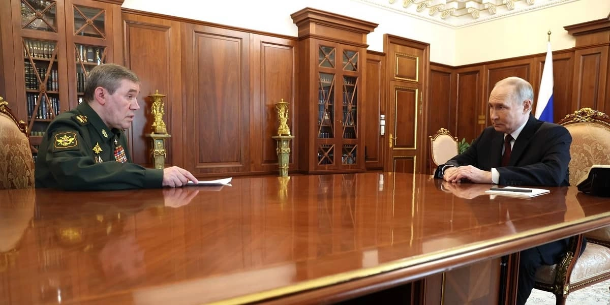 Истек срок пасхального перемирия