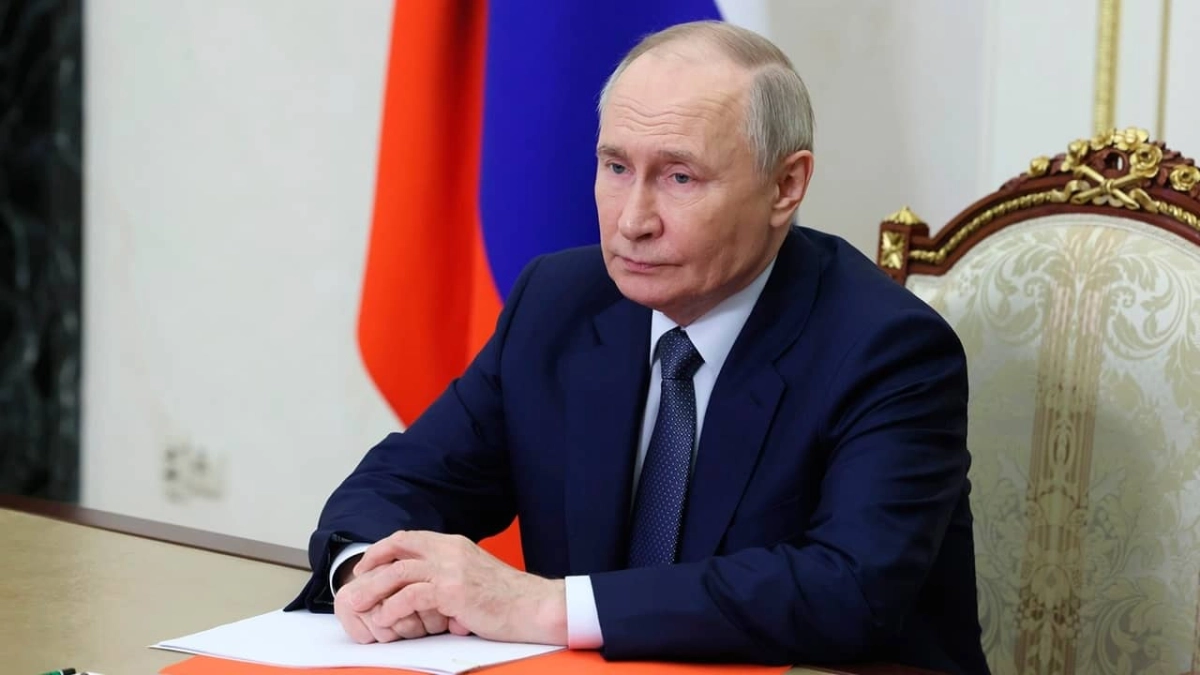 Путин не поедет на похороны Папы Римского