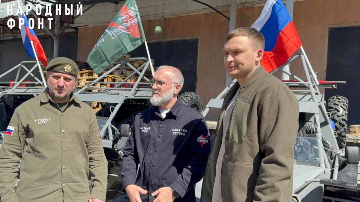 Минпромторг передал Народному фронту партию автомобилей для нужд СВО