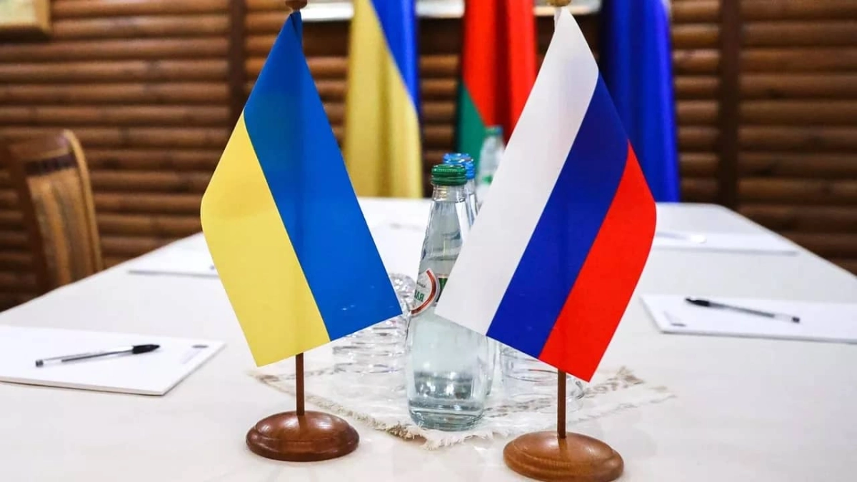 В Киеве призвали надавить на Москву