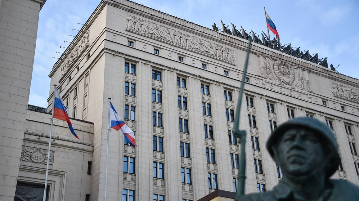 ВС РФ уничтожили цех с техникой в Киеве