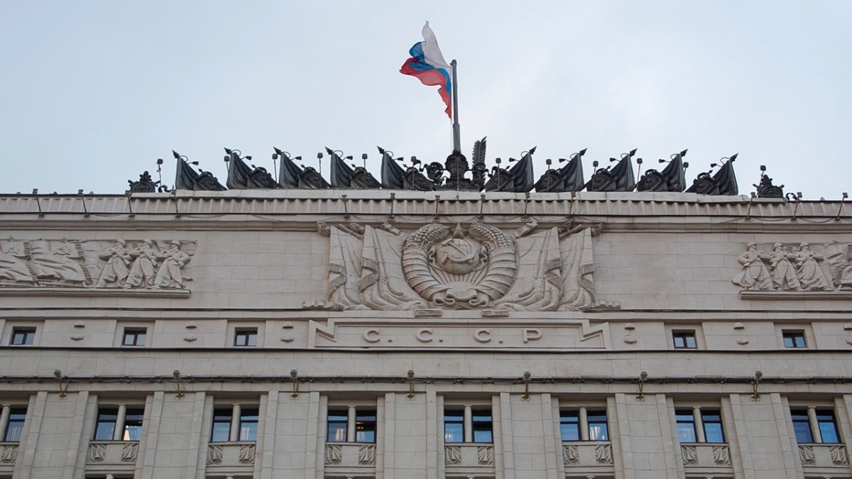 Российские войска заняли выгодные рубежи у Першотравневого