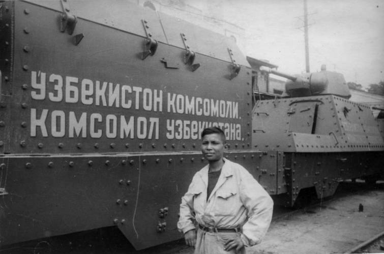 Победа в складчину: от носков до эскадрилий Победа в складчину: от носков до эскадрилий