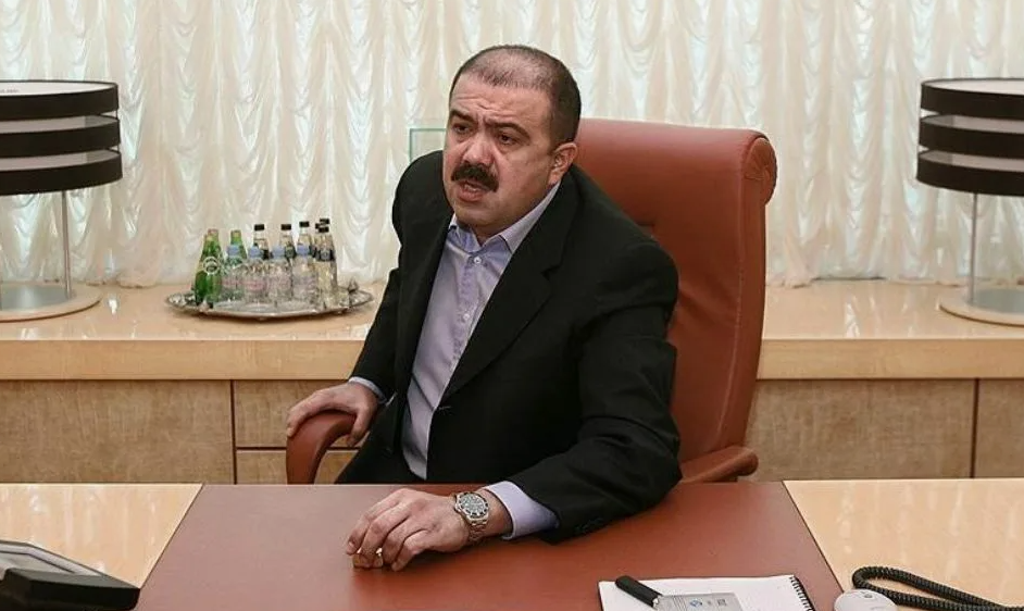 «КоПитания» по-махмудовски: как олигарх доедает активы Абызова «КоПитания» по-махмудовски: как олигарх доедает активы Абызова