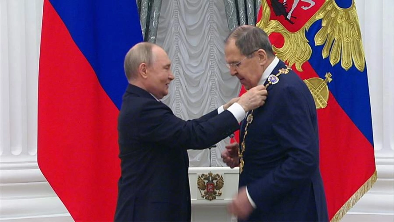 Лавров награжден высшим орденом России за службу государству