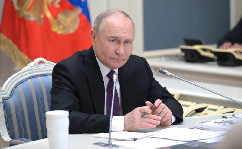 Путин встретился с семьями