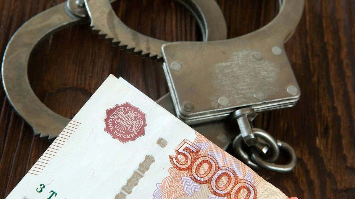 ФСБ задержала подозреваемых за поджоги