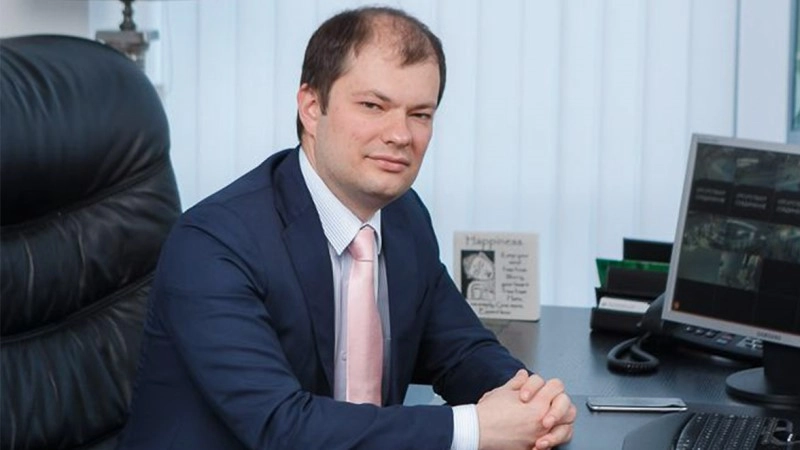 Денис Сафин