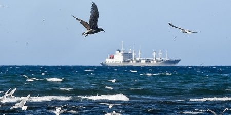 Пираты напали на танкер