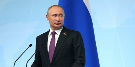 Путин поручил компенсировать расходы на топливо авиакомпаниям