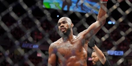 "Легенда" UFC отказывается от чемпионского пояса