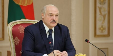 Лукашенко пригрозил Западу болезненным ответом на санкции