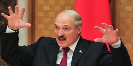 Лукашенко огласил условия своего ухода с президентского поста