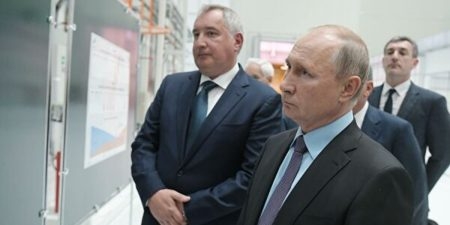 Рогозин рассказал Путину об успехах