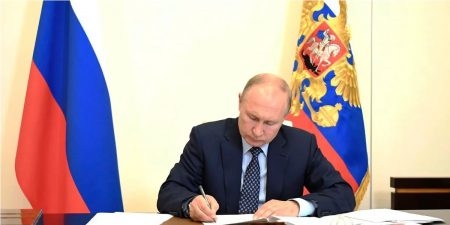 Путин поручил "выровнять" цены на Дальнем Востоке