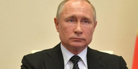 Путин оценил ситуацию с COVID-19