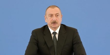 Алиев поблагодарил Москву за помощь