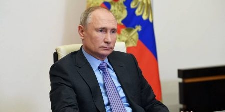 В Кремле рассказали о беседе Путина и президента Словении