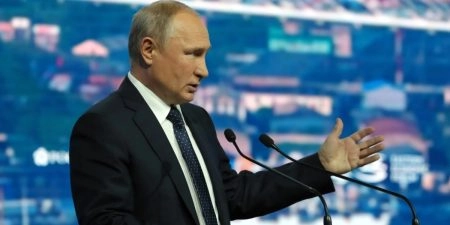 Песков анонсировал участие Путина в заседании ВЭФ