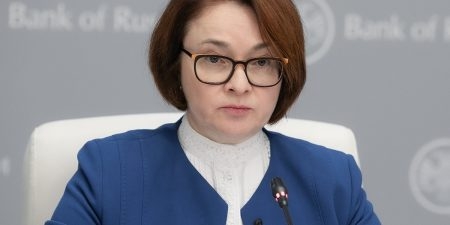 Набиуллина призвала банки удерживать доверие клиентов