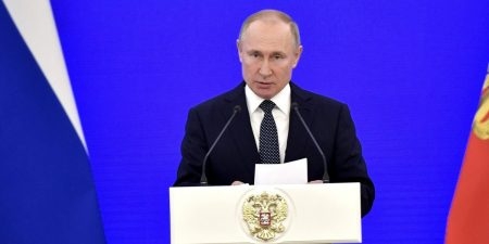 Путин назвал главного врага общества