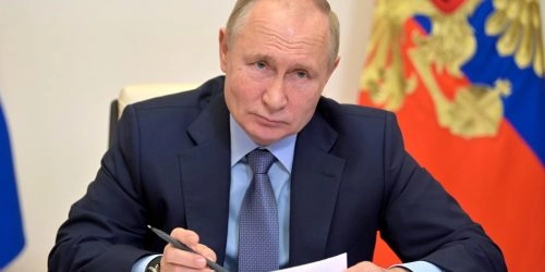 Путин обсудил с Совбезом РФ борьбу с COVID-19 и итоги нерабочих дней