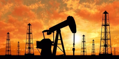 ОПЕК+ решила сохранить наращивание добычи нефти