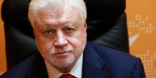 Сергей Миронов посетил пострадавшего в аварии