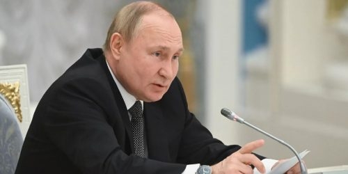 Песков рассказал о предстоящих визитах Путина