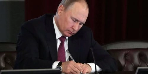 Путин выразил соболезнования президенту Египта и премьеру Армении