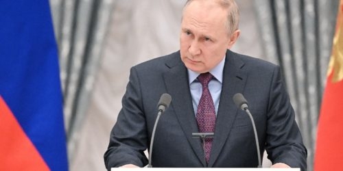 Президент Путин потребовал исправить ошибки, допущенные при частичной мобилизации в России