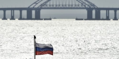 По восстановленному участку Крымского моста пустили движение