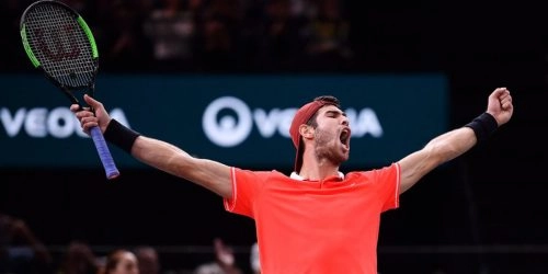 Хачанов прошел во второй круг Australian Open