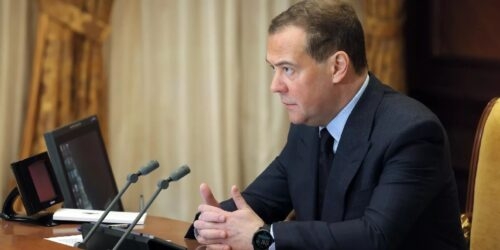 Медведев исключил возможность существования цивилизации без РФ