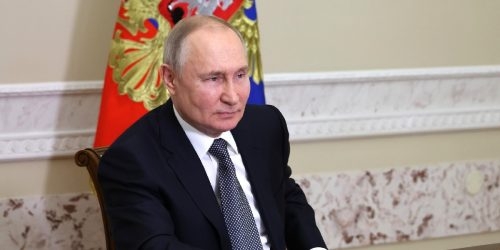 Путин проведет переговоры с президентом Киргизии