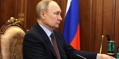 Опрос показал уровень доверия Президенту России