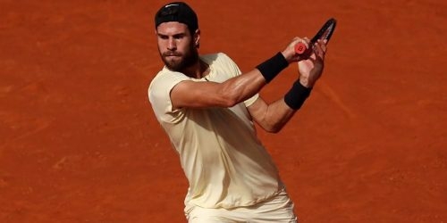 Хачанов победил в матче на Roland Garros