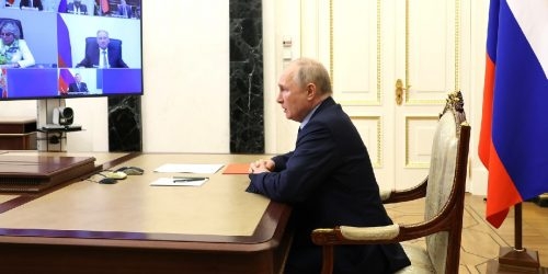 Путин провел телефонный разговор с главой Мали