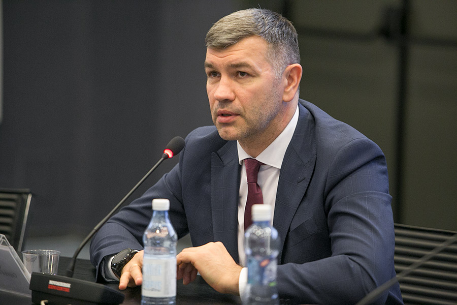 Бутик губернатора Травникова дал «Расцветай»: будет ли терпеть Кремль? Бутик губернатора Травникова дал «Расцветай»: будет ли терпеть Кремль?