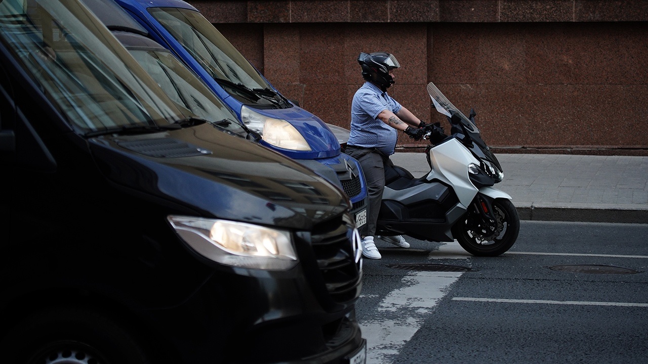 Государственная Дума предложила сделать автоподставу отдельным видом преступления. Почему вымогательство на дорогах не прекратится? Государственная Дума предложила сделать автоподставу отдельным видом преступления. Почему вымогательство на дорогах не прекратится?