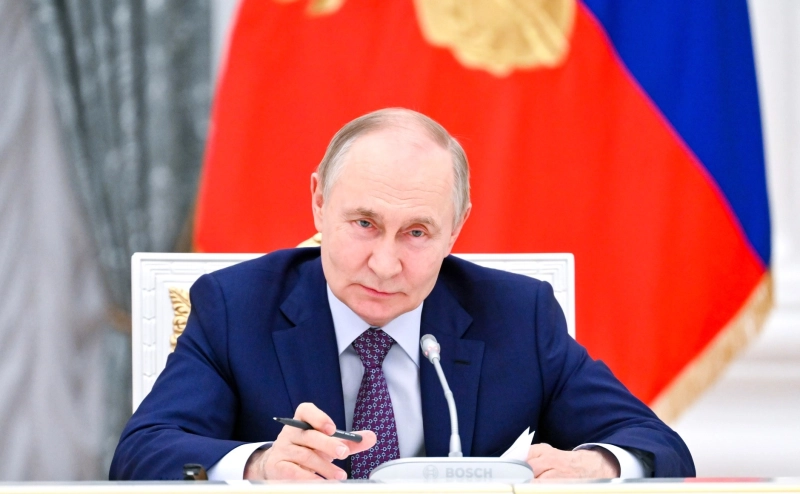 Путин раздал поручения по итогам совещания с членами кабмина