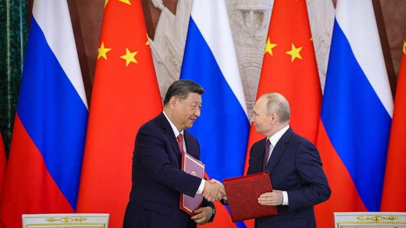 Китаю невыгодно поражение России