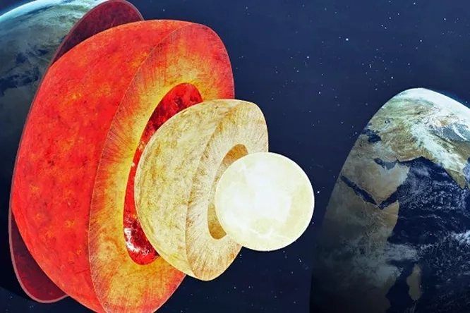 Гравитационный сдвиг на границе ядра Земли зафиксирован спутниками