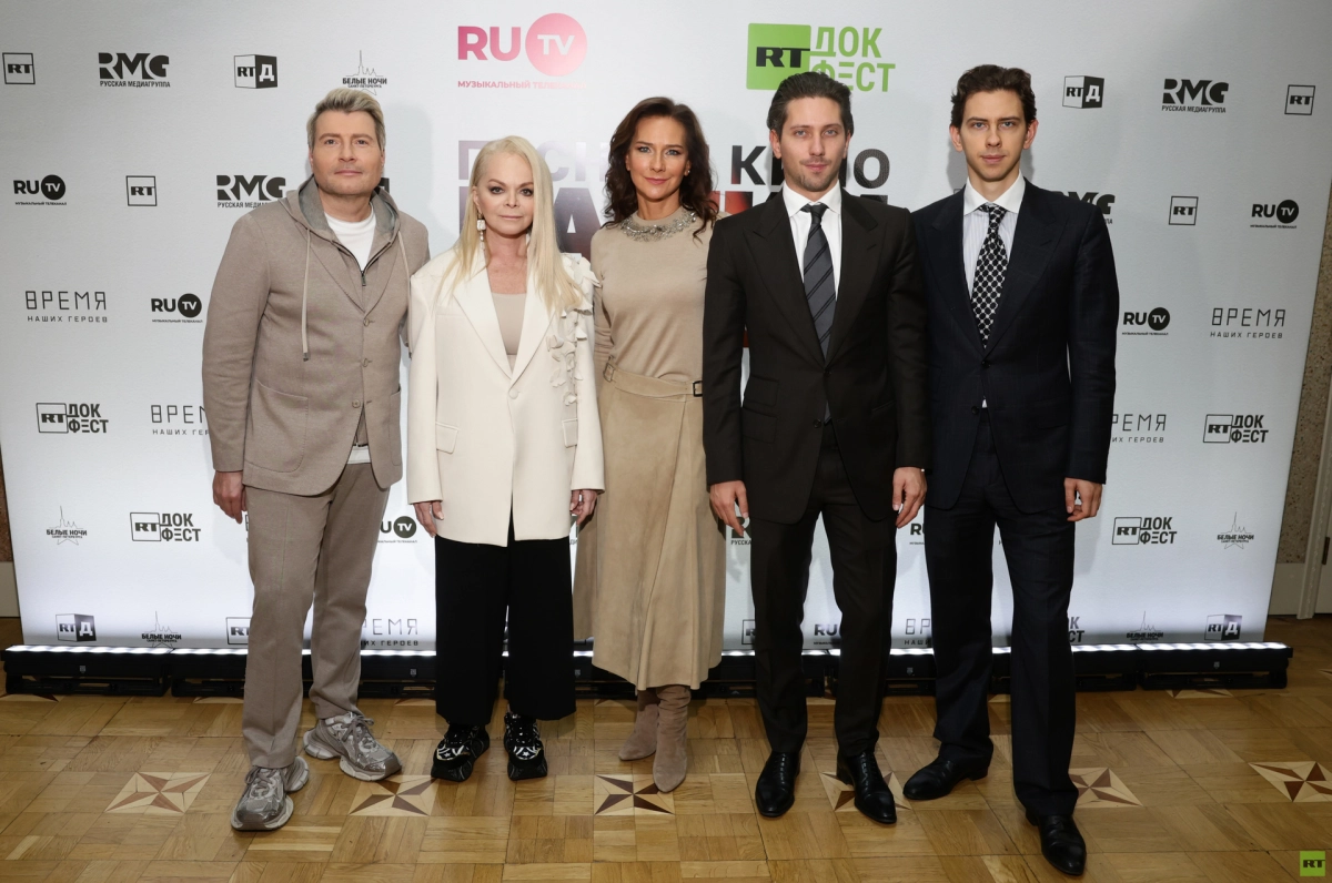 В Подмосковье прошли первые концерты проекта «Песни и кино – нашим героям»  