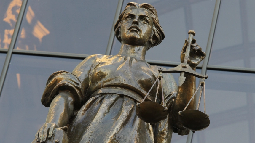 Суд приговорил пятерых подростков к срокам до 3,5 лет за избиение прохожих в Москве