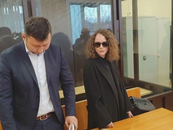 Аглае Тарасовой продлили ограничения до 24 января по делу о контрабанде наркотиков