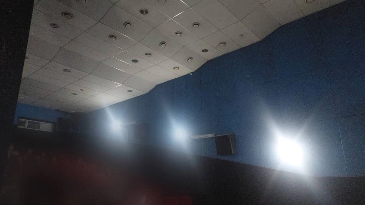 В Абакане 20 детей и 13 взрослых обратились за помощью из-за проблем с глазами после киносеанса