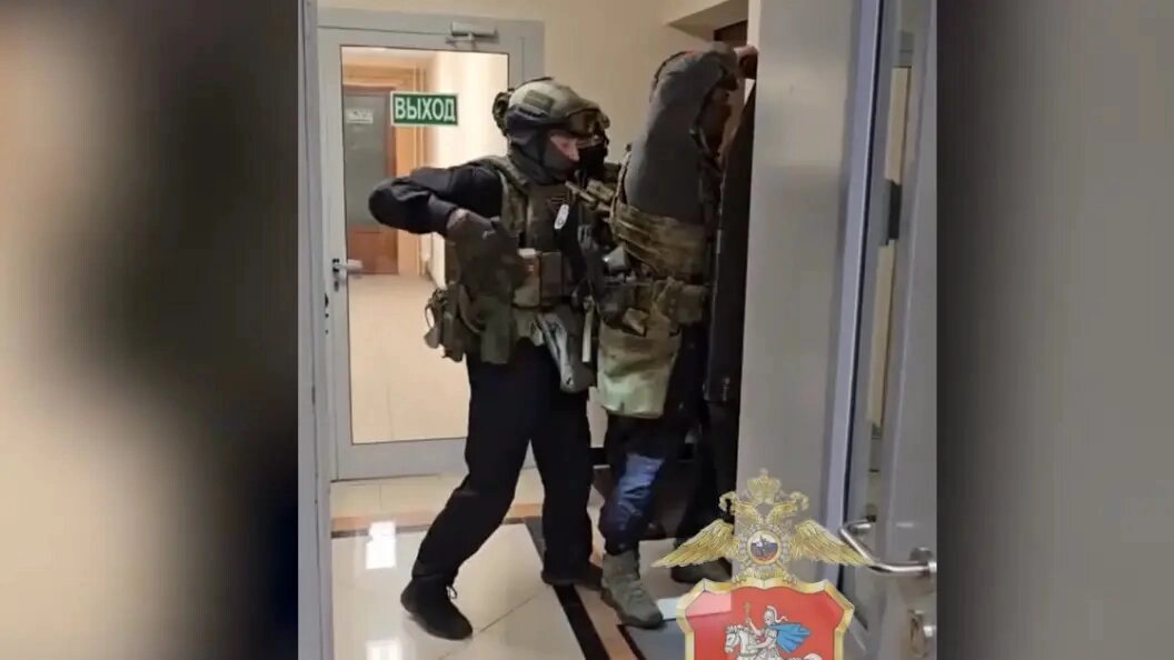 В Подмосковье задержали банду, ограбившую иностранцев с помощью криптовалюты