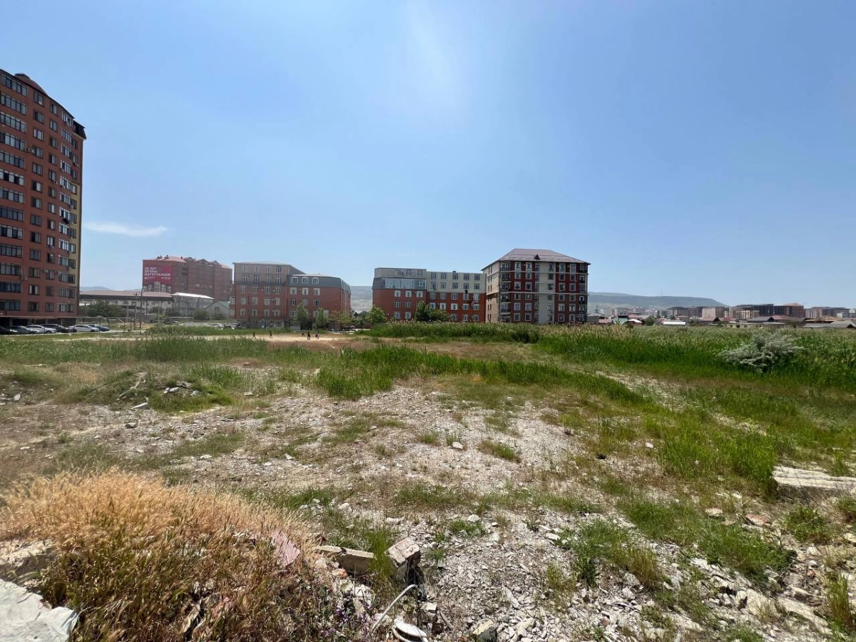 В Махачкале вернули городу земли и здания на 620 млн рублей